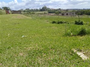 900 m² Land available in Adams Mission