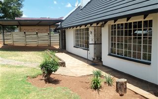 3 Bedroom House in Quellerie Park