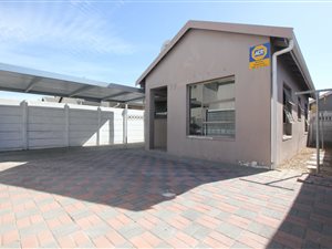 3 Bed House in Scottsdene