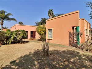 2 Bed House in Doornpoort and surrounds