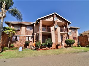 3 Bed Townhouse in Magalieskruin