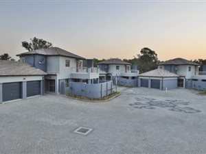 3 Bed House in Equestria