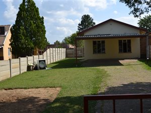 4 Bed House in Pioneer Park