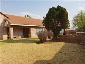 4 Bed House in Brackendowns