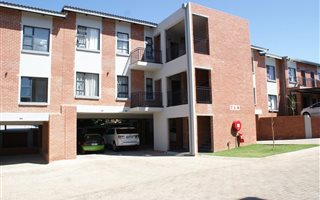 3 Bedroom Apartment in Silverfields