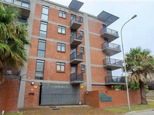 2 Bedroom Apartment in Humewood