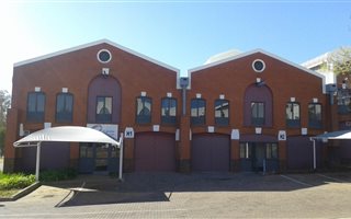 360 m² Industrial space in Allandale