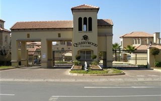 2 Bedroom Apartment in Lonehill