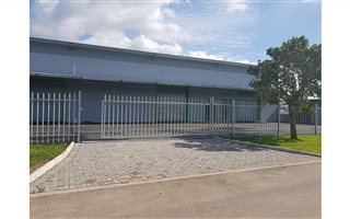 220 m² Commercial space in Shakas Head