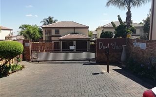 3 Bedroom Townhouse in Amorosa