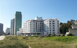 1 Bedroom Apartment in Beachroad