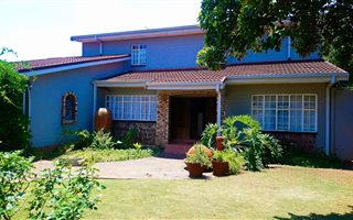 4 Bedroom House in Die Bult