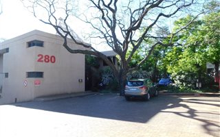 105 m² Office Space in Ferndale