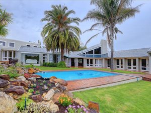 5 Bed House in Fernridge