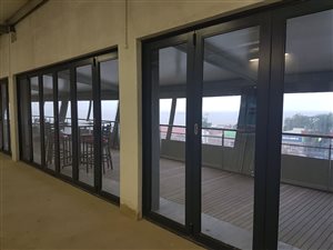 289 m² Retail Space in Glenashley