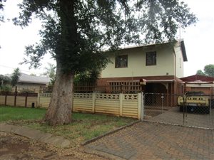 3 Bed Duplex in Vanderbijlpark Central