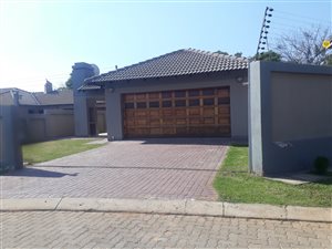 3 Bed House in Eldorette