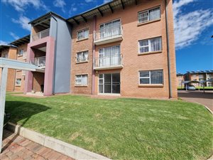 2 Bed Apartment in Montana Park