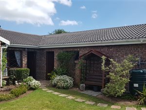 3 Bedroom House in Kamma Park