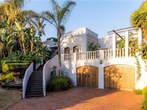 4 Bed House in Lynnwood Ridge