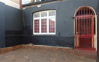 3 Bedroom House in Bellevue