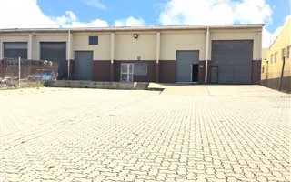760 m² Industrial space in Korsten