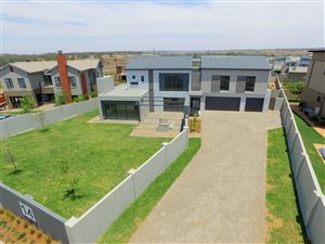3 Bed House in Midstream Estate