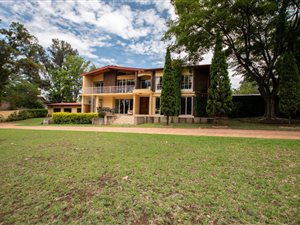 2.1 ha Farm in Jackaroo AH