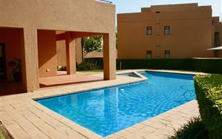 1 Bedroom Apartment in Waterkloof Ridge