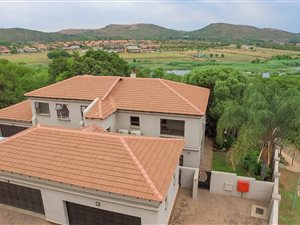 2 Bed Townhouse in Xanadu