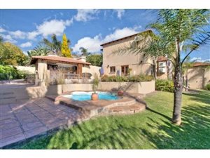 3 Bed House in Ruimsig Country Estate