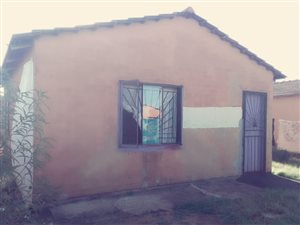 2 Bed House in Soshanguve