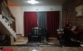 2 Bedroom Townhouse in Dayanglen