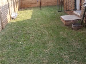 2 Bed Simplex in Highveld