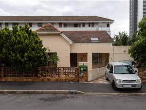 3 Bed House in Sea Point