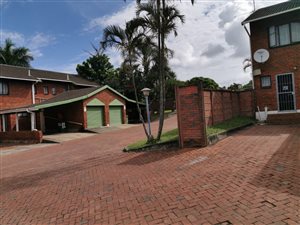 3 Bed Duplex in Arboretum