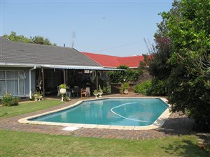 4 Bed House in Flimieda