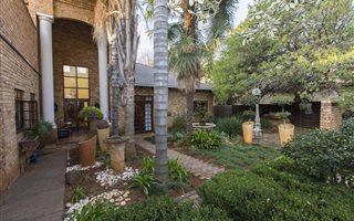 4 Bedroom House in Lynnwood Park