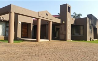 4 Bedroom House in Boksburg West