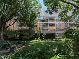 2 Bed Apartment in Riviera