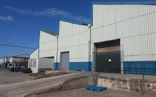 1360 m² Industrial space in Deal Party