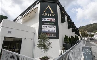 140 m² Commercial space in Sea Point