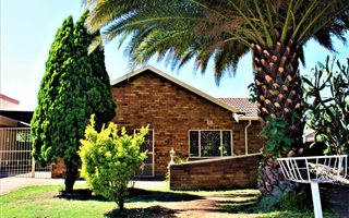 3 Bedroom House in Bakerton