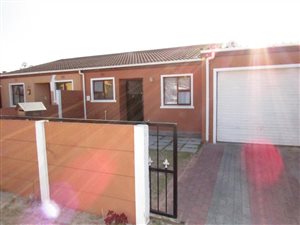 3 Bed House in Retreat
