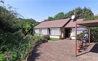 3 Bedroom House in Morningside Manor