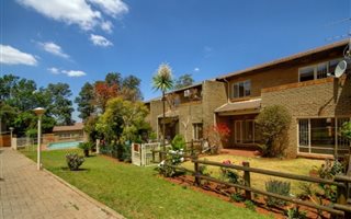 3 Bedroom Townhouse in Florida Park