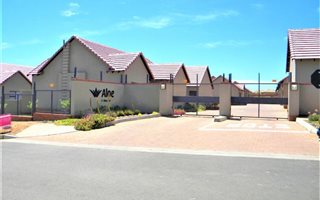 3 Bedroom Townhouse in Wild Olive Estate