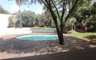 2 Bedroom Apartment in Lombardy East