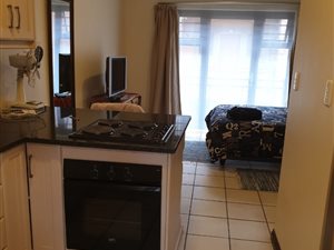 1 Bed Apartment in Langenhoven Park