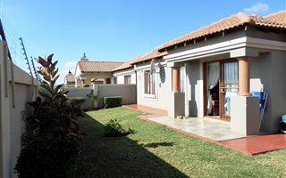 2 Bedroom Townhouse in Willow Park Manor